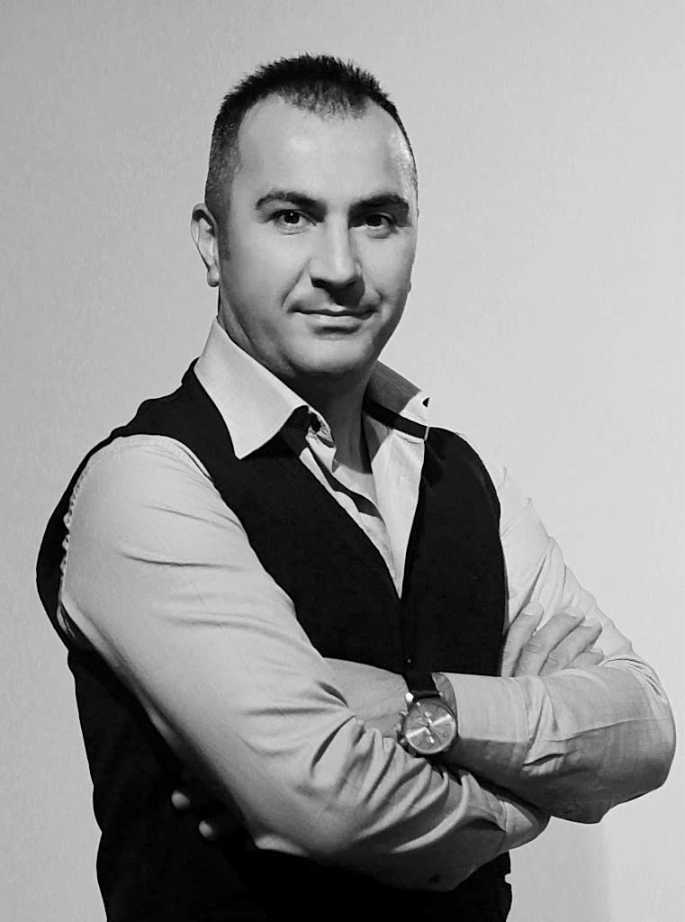 cevat_aksoy_tasarim_bursa_konsept_tasarim_mimari_tasarim_icmimarİ_tasarim_mobilya_tasarimcisi_cephe_tasarim_fuar_stand_tasarim_pierre_lucci_mobilya_mobiliyum_inegol_mobilya_tasarimci