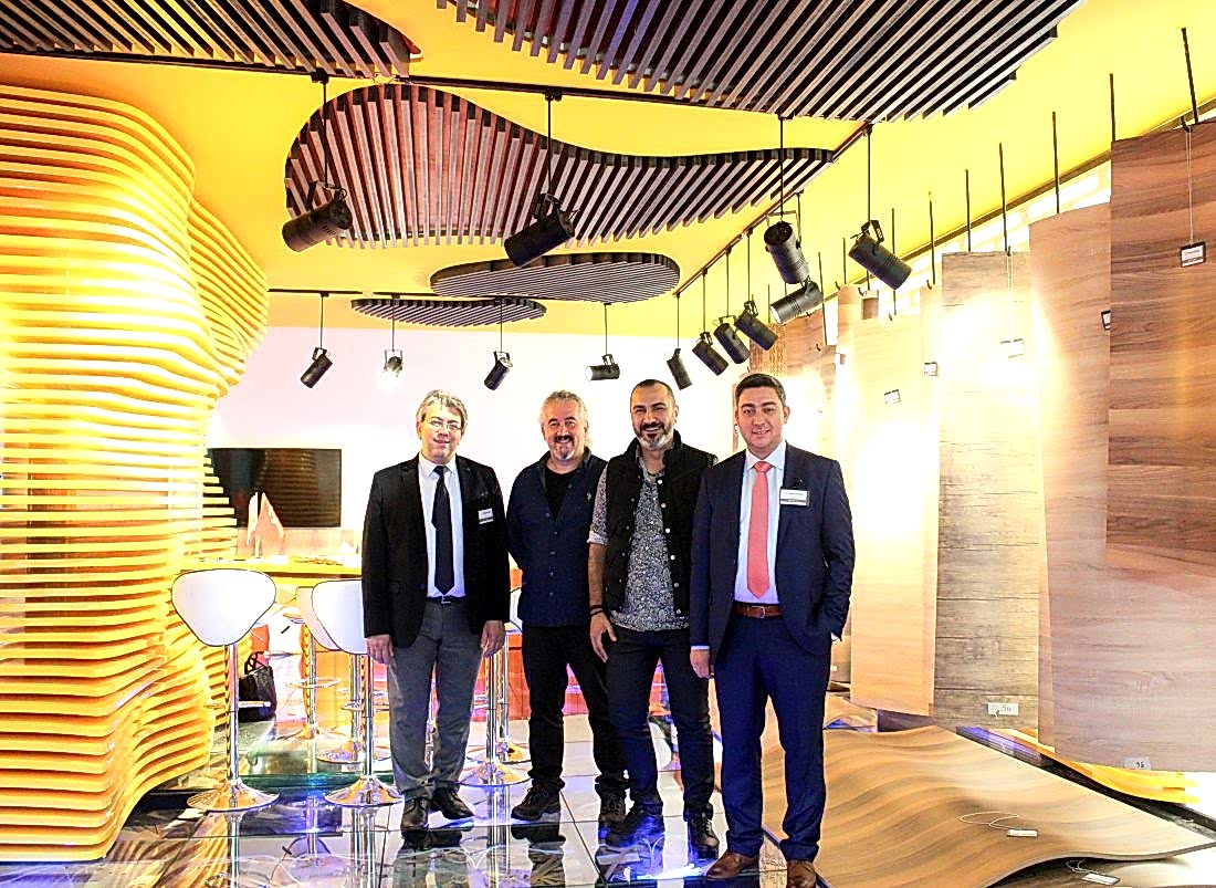 cevat aksoy tasarım-tirkapsan as-mobiliyum avm-unal tiryaki-oktay kahya-raif tiryaki-stand tasarim-008