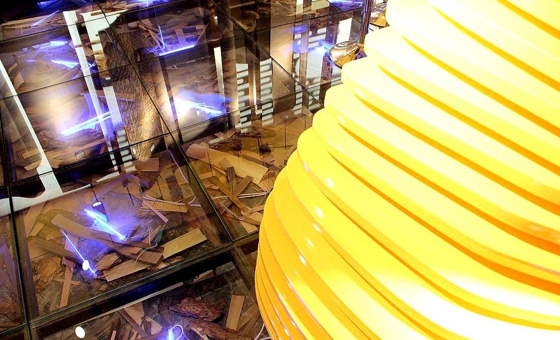 cevat aksoy tasarım-tirkapsan as-mobiliyum avm-mobilya tasarim-mağaza ve stand tasarim-004